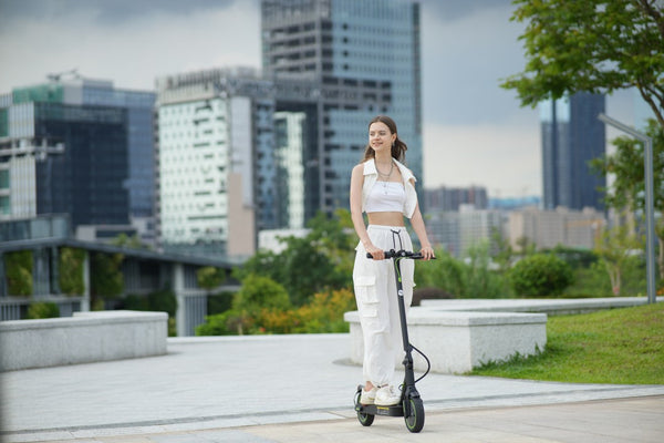 Los beneficios de conducir una patinete eléctrico para adultos